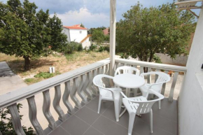  Apartment Starigrad 6618b  Стариград